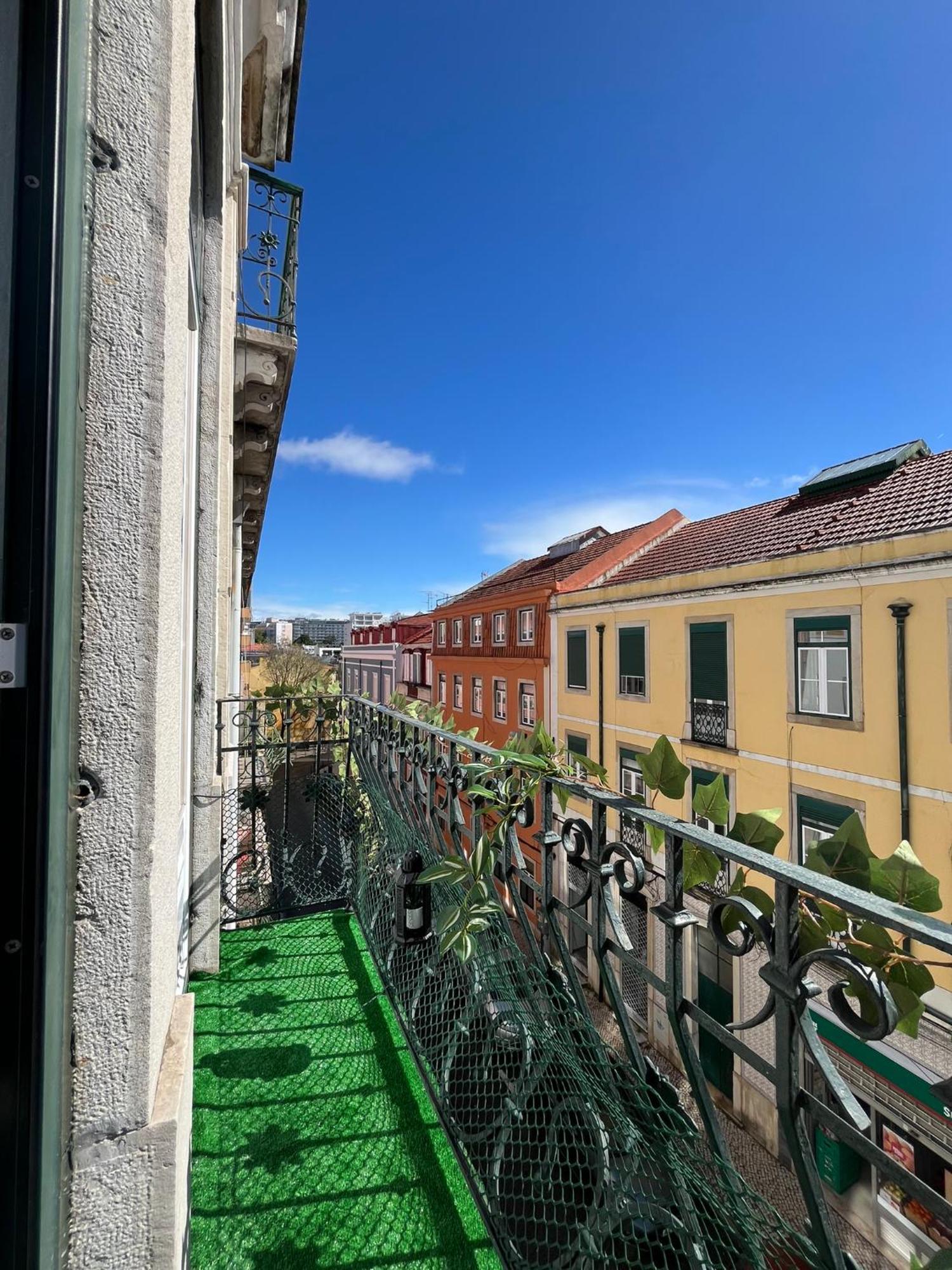 Quarto No Apartamento Pombal Lisboa Exterior foto